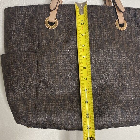 MICHAEL KORS Women’s Logo Monogram Pocket Tote Brown Bag - Picture 5 of 10